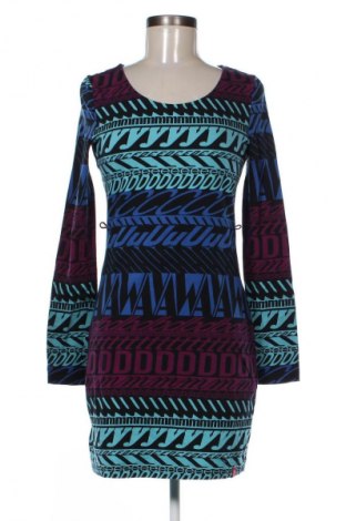 Šaty  Edc By Esprit, Velikost S, Barva Vícebarevné, Cena  149,00 Kč