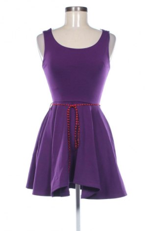 Рокля Edge, Размер M, Цвят Лилав, Цена 4,60 €