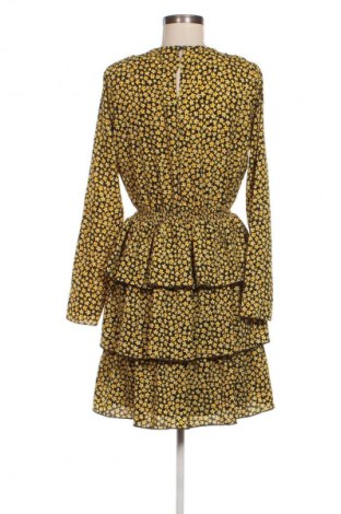 Šaty  Envii, Velikost S, Barva Vícebarevné, Cena  193,00 Kč