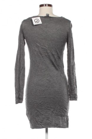 Šaty  Esmara, Velikost S, Barva Šedá, Cena  239,00 Kč