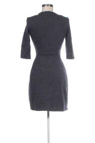 Рокля Esprit, Размер XS, Цвят Многоцветен, Цена 3,57 €