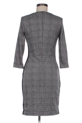 Šaty  Esprit, Velikost M, Barva Vícebarevné, Cena  109,00 Kč