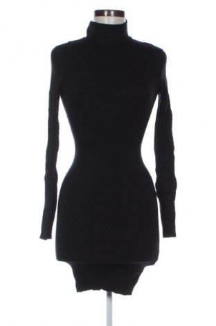 Šaty  Fb Sister, Velikost S, Barva Černá, Cena  59,00 Kč