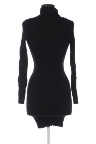 Šaty  Fb Sister, Velikost S, Barva Černá, Cena  59,00 Kč