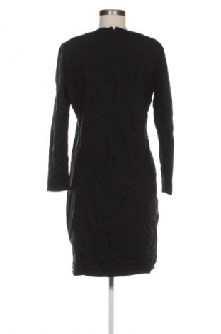 Šaty  Finery, Veľkosť M, Farba Čierna, Cena  1,95 €