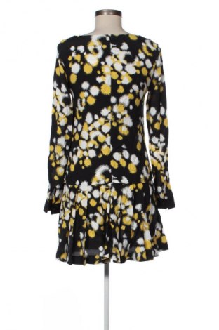 Šaty  French Connection, Velikost S, Barva Vícebarevné, Cena  198,00 Kč