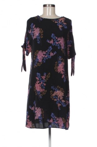 Šaty  George, Velikost M, Barva Vícebarevné, Cena  189,00 Kč