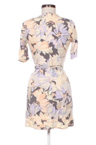 Šaty  H&M, Velikost XS, Barva Vícebarevné, Cena  269,00 Kč