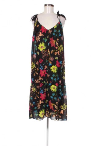 Šaty  H&M, Velikost M, Barva Vícebarevné, Cena  289,00 Kč