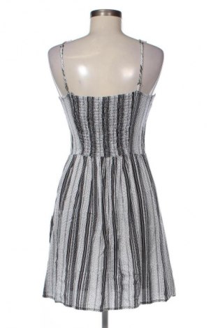 Šaty  H&M Divided, Velikost M, Barva Vícebarevné, Cena  217,00 Kč