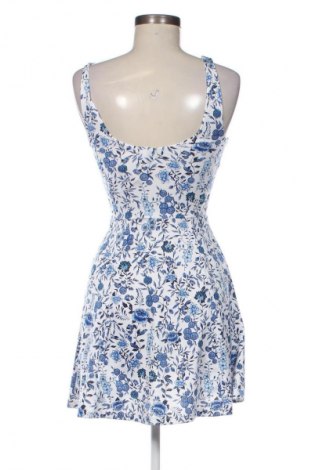 Šaty  H&M Divided, Velikost S, Barva Vícebarevné, Cena  239,00 Kč