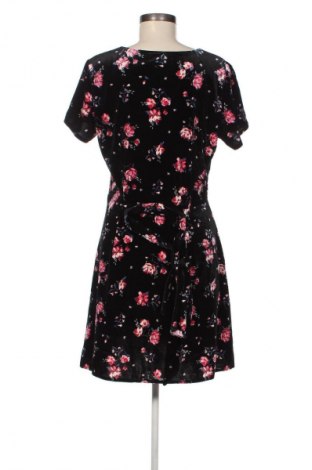 Šaty  H&M Divided, Velikost L, Barva Vícebarevné, Cena  89,00 Kč