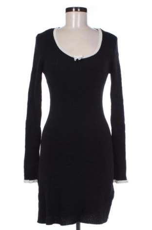 Šaty  H&M Divided, Velikost M, Barva Černá, Cena  89,00 Kč