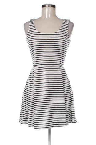 Šaty  H&M Divided, Velikost M, Barva Vícebarevné, Cena  299,00 Kč