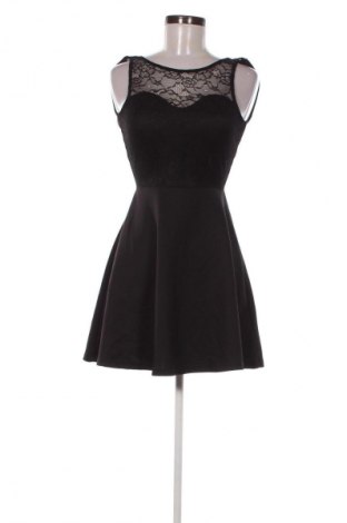 Šaty  H&M Divided, Velikost S, Barva Černá, Cena  369,00 Kč