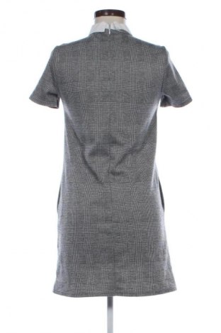 Šaty  House, Velikost XS, Barva Vícebarevné, Cena  109,00 Kč