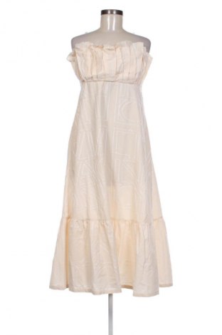 Ruha Liviana Conti, Méret L, Szín Bézs, Ár 64 599 Ft