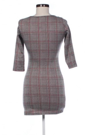 Šaty  Mango, Velikost XS, Barva Vícebarevné, Cena  69,00 Kč