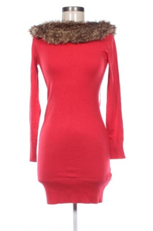 Šaty  Melrose, Velikost S, Barva Červená, Cena  79,00 Kč