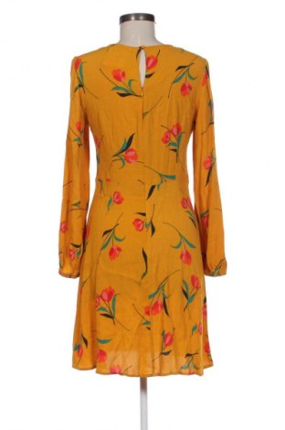 Šaty  Mint & Berry, Velikost M, Barva Vícebarevné, Cena  124,00 Kč