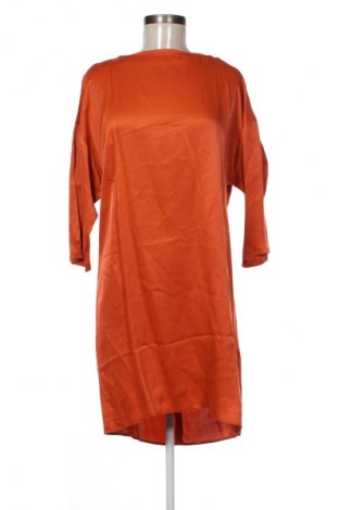 Ruha Mohito, Méret M, Szín Narancssárga
, Ár 1 099 Ft