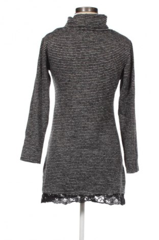 Šaty  Naheva, Veľkosť M, Farba Viacfarebná, Cena  1,95 €