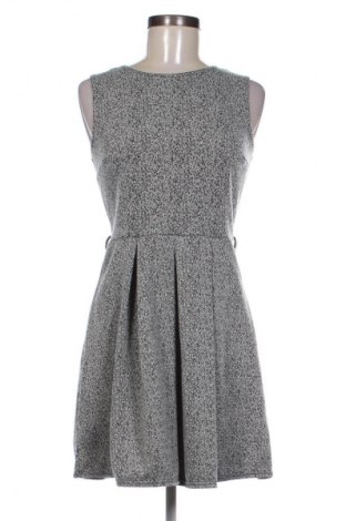 Šaty  New Look, Velikost M, Barva Šedá, Cena  213,00 Kč