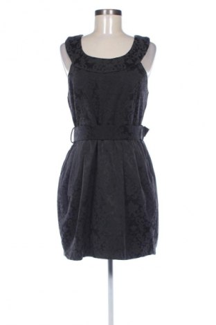 Šaty  Paper Scissors, Velikost M, Barva Černá, Cena  49,00 Kč