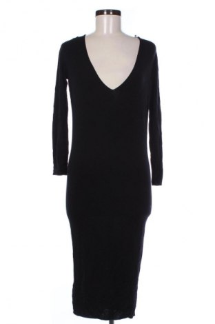 Ruha Prego, Méret M, Szín Fekete, Ár 739 Ft