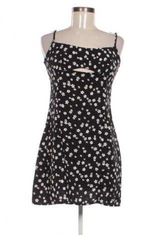 Šaty  Pretty Little Thing, Velikost M, Barva Vícebarevné, Cena  599,00 Kč
