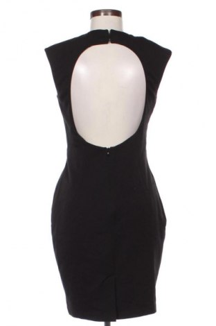 Šaty  Pull&Bear, Velikost L, Barva Černá, Cena  396,00 Kč