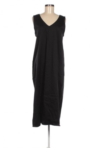 Šaty  Rebirth Studios, Velikost S, Barva Černá, Cena  629,00 Kč