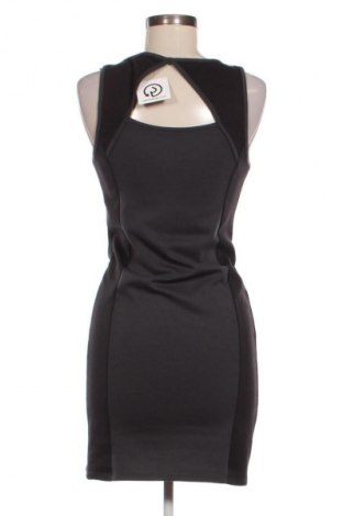 Šaty  S.Oliver, Velikost M, Barva Vícebarevné, Cena  531,00 Kč