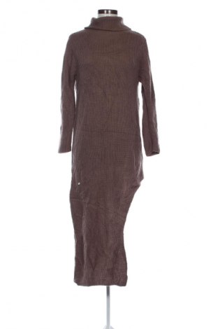 Рокля SHEIN, Размер S, Цвят Кафяв, Цена 3,06 €