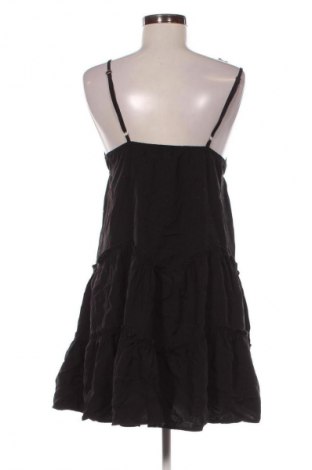 Šaty  SHEIN, Velikost M, Barva Černá, Cena  388,00 Kč