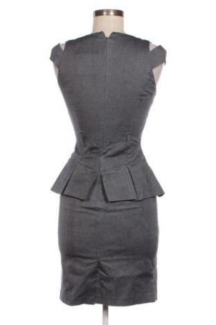 Šaty  Sheike, Velikost M, Barva Šedá, Cena  127,00 Kč