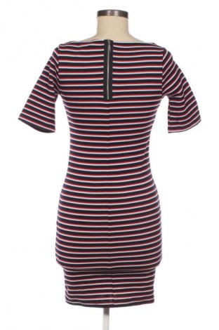 Šaty  Stradivarius, Velikost S, Barva Vícebarevné, Cena  89,00 Kč