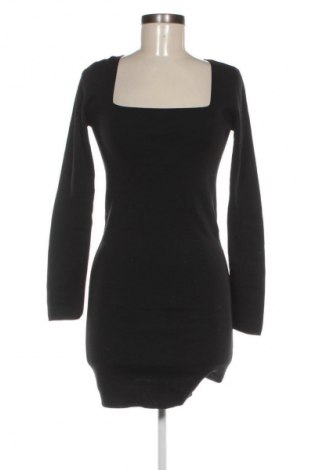 Šaty  Stradivarius, Velikost S, Barva Černá, Cena  349,00 Kč