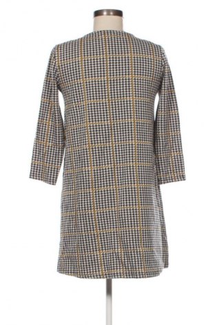 Šaty  Stradivarius, Veľkosť M, Farba Viacfarebná, Cena  2,95 €
