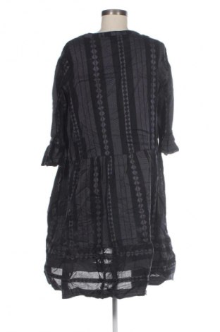 Šaty  TCM, Veľkosť M, Farba Viacfarebná, Cena  3,95 €