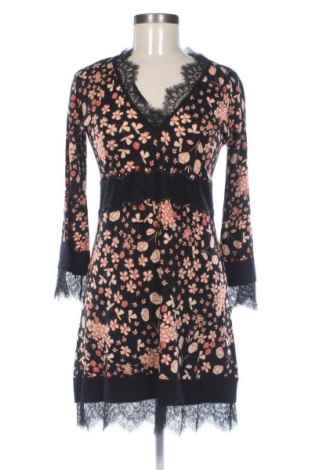 Рокля TWINSET, Размер M, Цвят Многоцветен, Цена 25,56 €