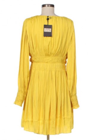 Kleid TWINSET, Größe M, Farbe Gelb, Preis € 70,99