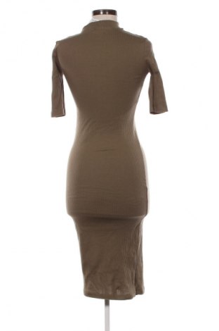 Šaty  Terranova, Velikost M, Barva Zelená, Cena  149,00 Kč