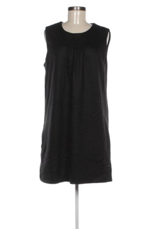 Рокля Tommy Hilfiger, Размер L, Цвят Черен, Цена 53,68 €