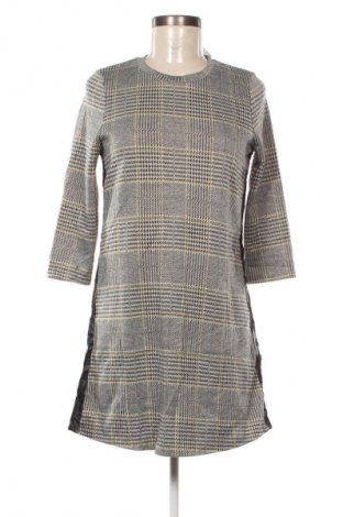 Šaty  Unbranded, Veľkosť S, Farba Viacfarebná, Cena  1,95 €