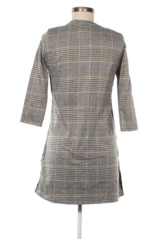 Šaty  Unbranded, Veľkosť S, Farba Viacfarebná, Cena  1,95 €