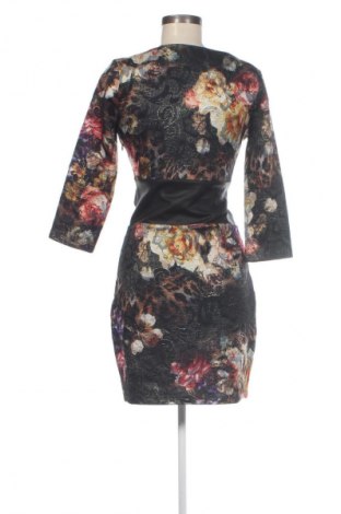 Рокля Unbranded, Размер S, Цвят Многоцветен, Цена 2,04 €