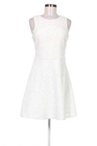 Šaty  VILA, Velikost M, Barva Vícebarevné, Cena  269,00 Kč