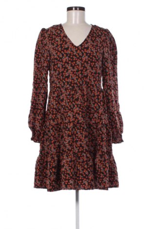 Рокля Vero Moda, Размер S, Цвят Многоцветен, Цена 2,55 €