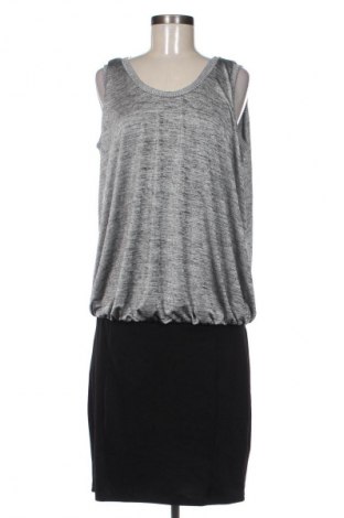 Rochie Yessica, Mărime L, Culoare Multicolor, Preț 25,00 Lei